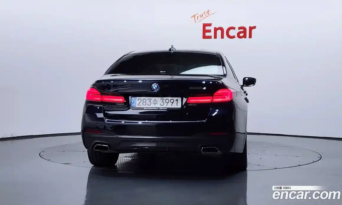 BMW 5 серия 2022 2.0 автомат (гидро), фото 4