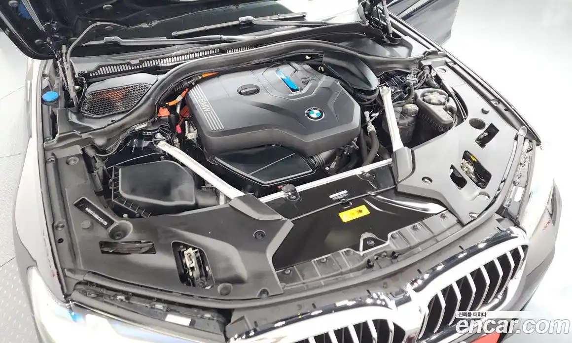 BMW 5 серия 2022 2.0 автомат (гидро), фото 6