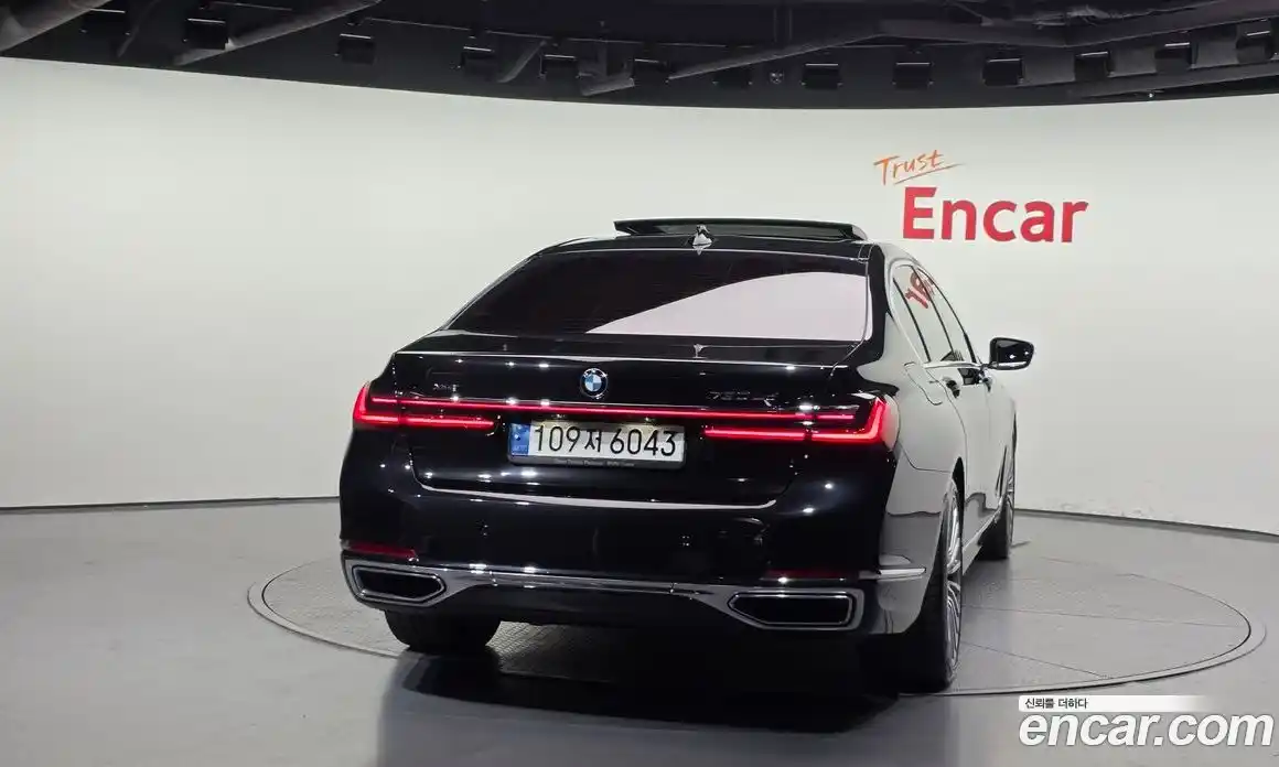 BMW 7 серия 2022 3.0 автомат (гидро), фото 4