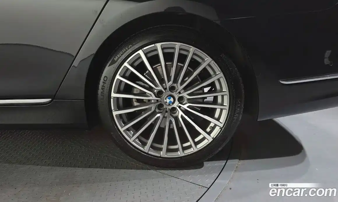BMW 7 серия 2022 3.0 автомат (гидро), фото 7