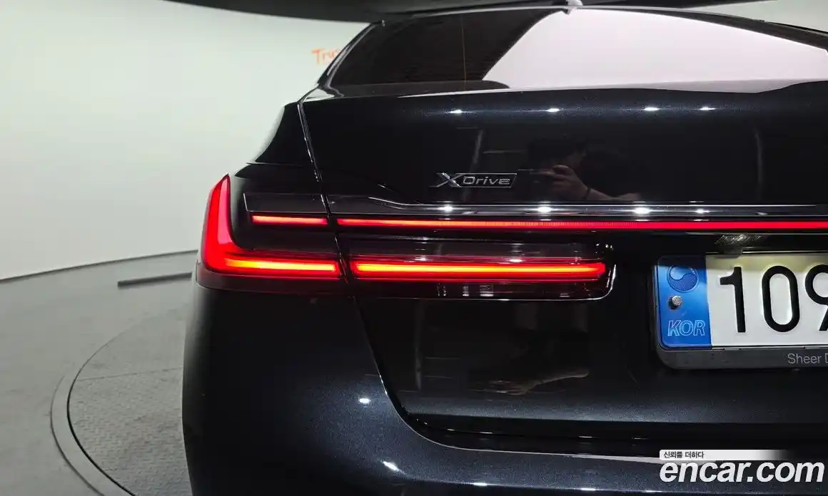 BMW 7 серия 2022 3.0 автомат (гидро), фото 8
