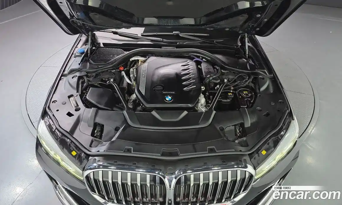 BMW 7 серия 2022 3.0 автомат (гидро), фото 9
