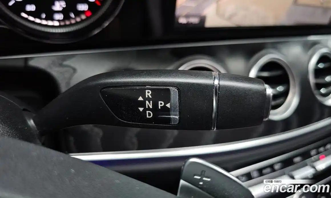 Mercedes-Benz E-Class 2017 1.9 автомат (гидро), фото 12