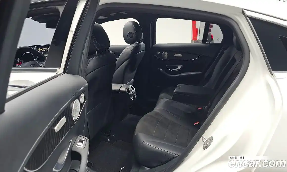 Mercedes-Benz GLC-Class 2017 2.1 гидро, фото 18 Mercedes-Benz GLC-Class 2017 2.1 гидро, фото 18