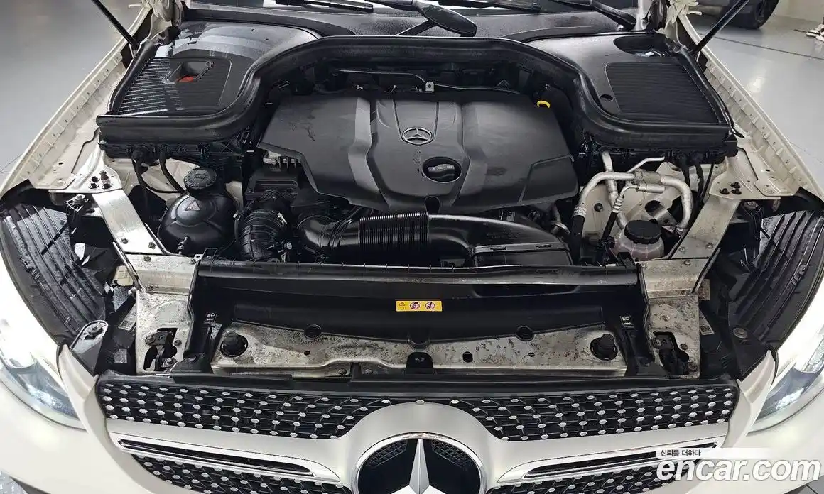 Mercedes-Benz GLC-Class 2017 2.1 гидро, фото 6 Mercedes-Benz GLC-Class 2017 2.1 гидро, фото 6