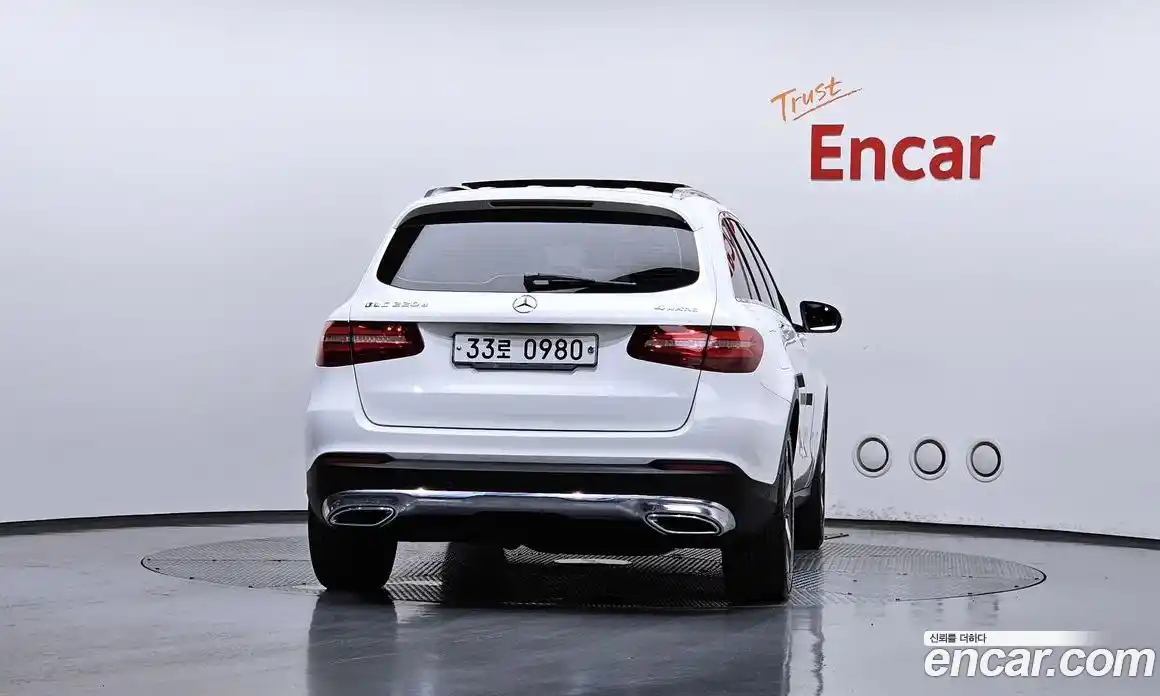 Mercedes-Benz GLC-Class 2016 2.1 гидро, фото 4 Mercedes-Benz GLC-Class 2016 2.1 гидро, фото 4