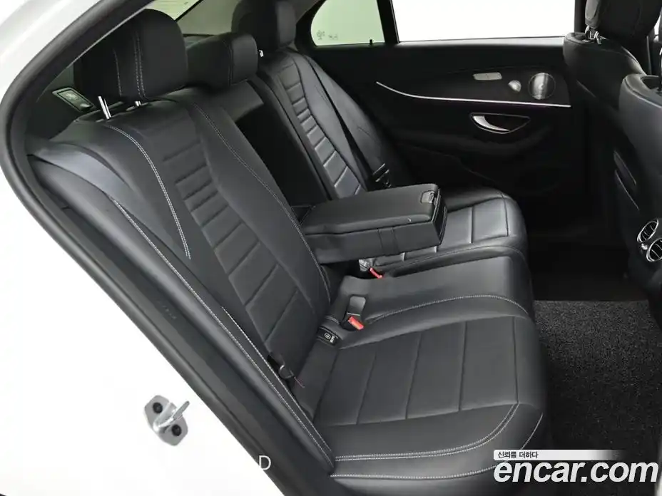 Mercedes-Benz E-Class 2020 2.0 автомат (гидро), фото 12
