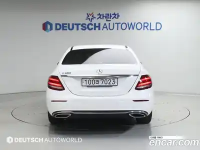 Mercedes-Benz E-Class 2020 2.0 автомат (гидро), миниатюра 4