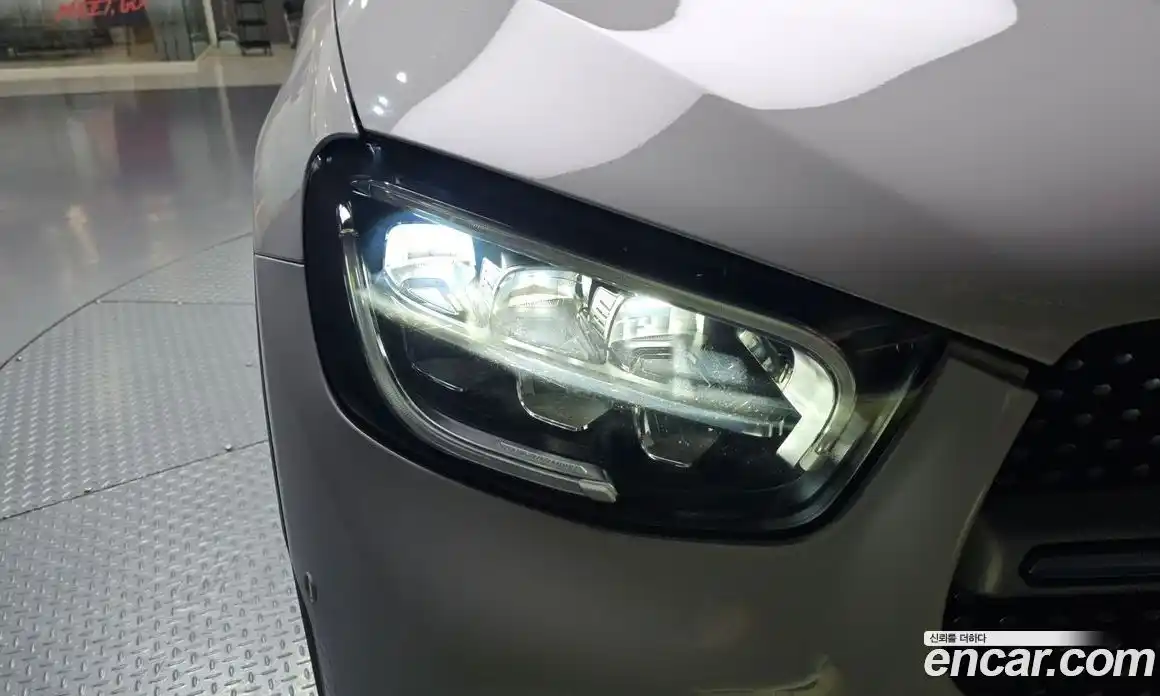 Mercedes-Benz GLC-Class 2020 2.0 гидро, фото 8 Mercedes-Benz GLC-Class 2020 2.0 гидро, фото 8