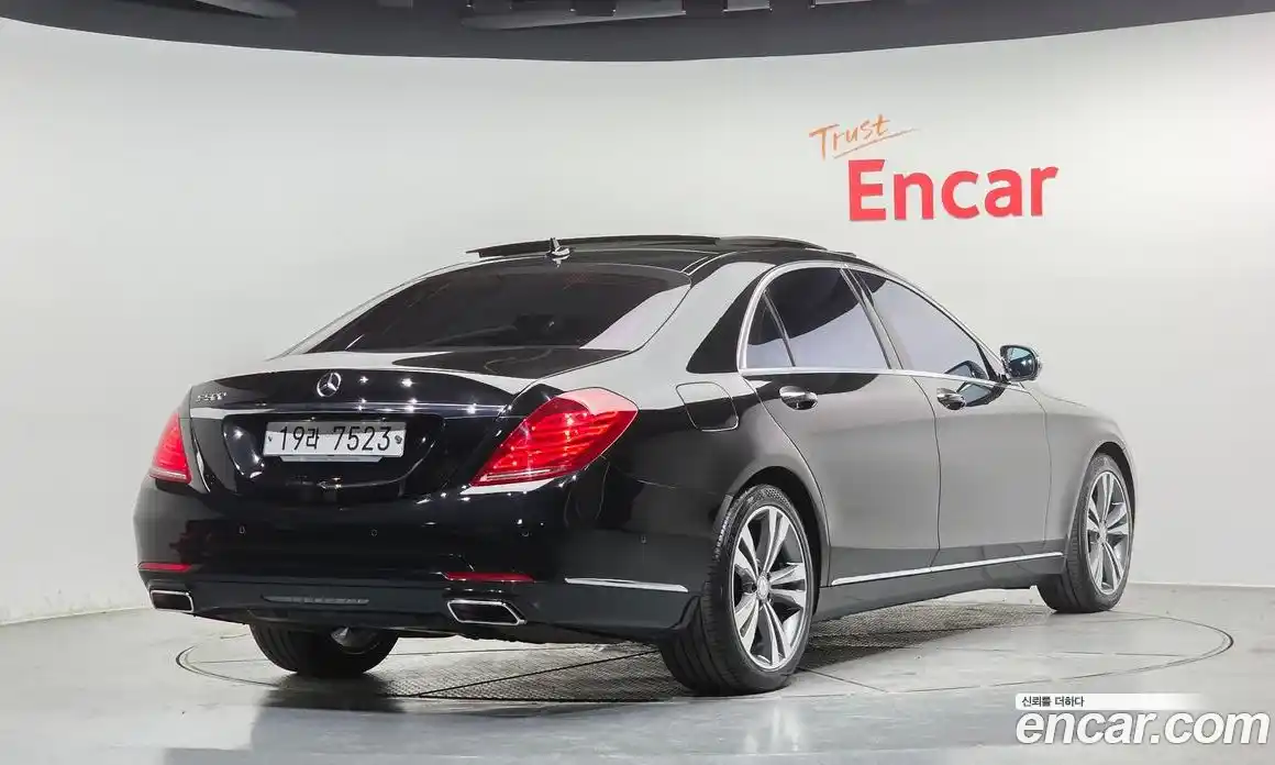 Mercedes-Benz S-Class 2014 4.7 гидро, фото 2 Mercedes-Benz S-Class 2014 4.7 гидро, фото 2