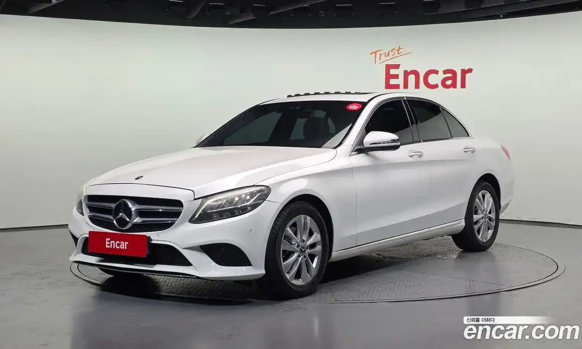 Mercedes-Benz C-Class 2018 1.9 гидро, фото 1