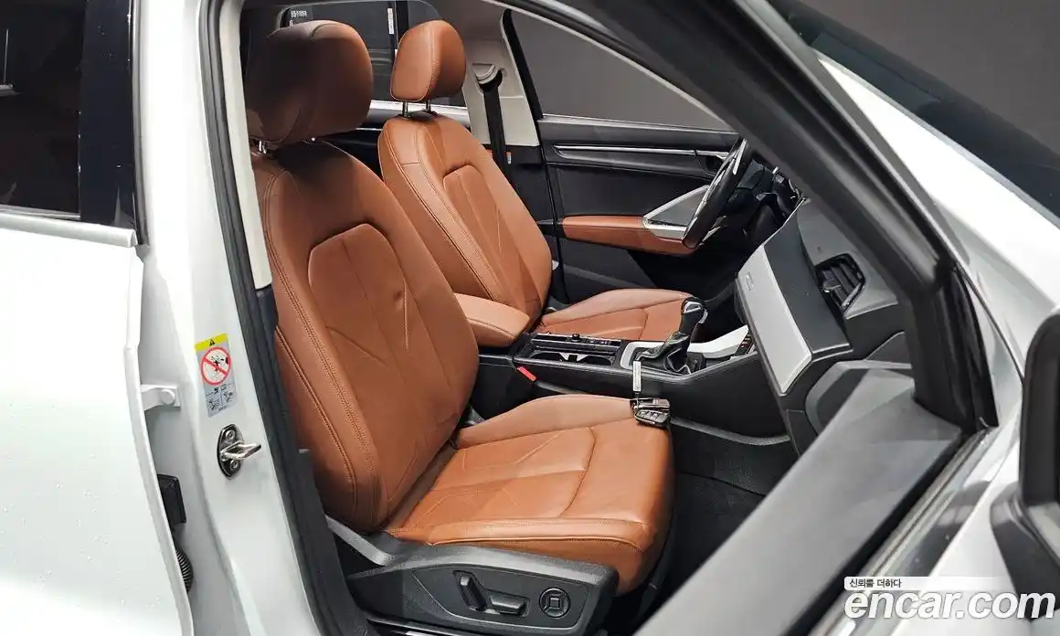 Audi Q3 2022 2.0 автомат (гидро), фото 11