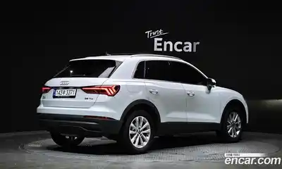 Audi Q3 2022 2.0 автомат (гидро), миниатюра 2