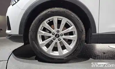 Audi Q3 2022 2.0 автомат (гидро), миниатюра 5