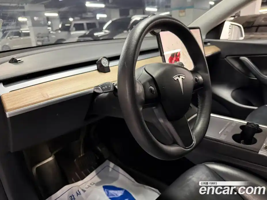 Tesla Model Y 2021 автомат (гидро), фото 12 Tesla Model Y 2021 автомат (гидро), фото 12