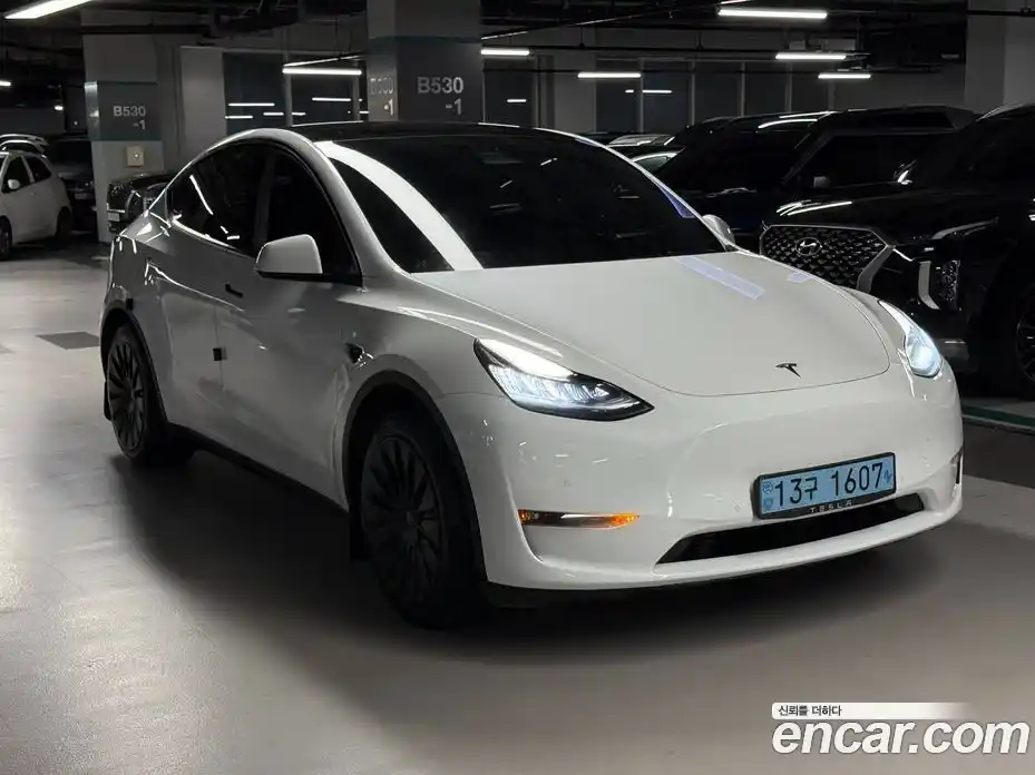 Tesla Model Y 2021 автомат (гидро), фото 2 Tesla Model Y 2021 автомат (гидро), фото 2