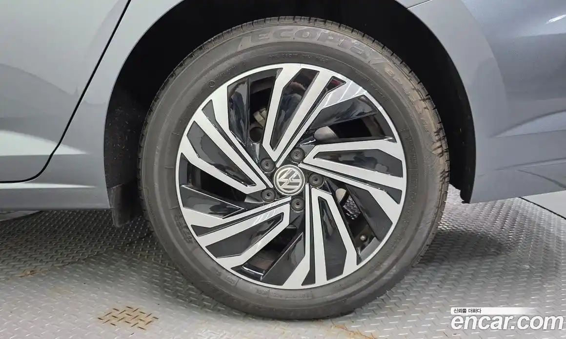 Volkswagen Jetta 2021 1.4 автомат (гидро), фото 7