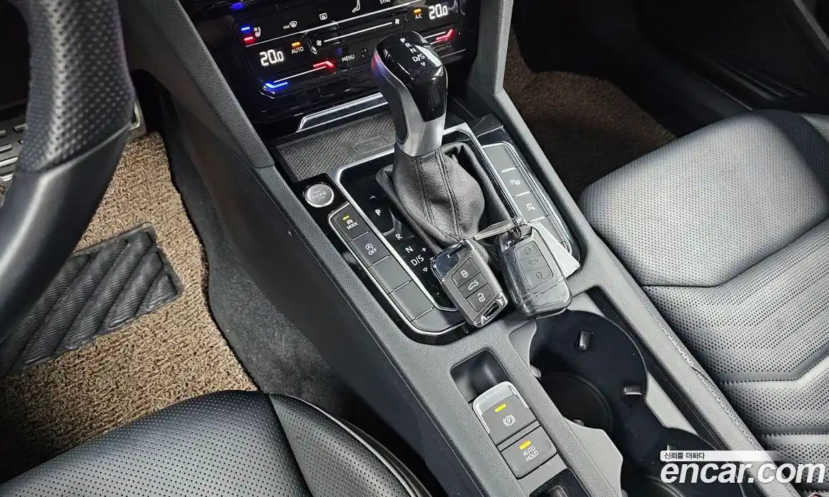 Volkswagen Arteon 2022 2.0 автомат (гидро), фото 12