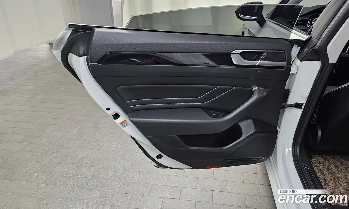 Volkswagen Arteon 2022 2.0 автомат (гидро), фото 15