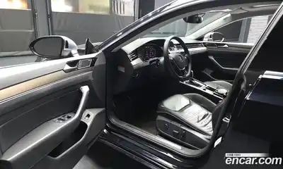 Volkswagen Arteon 2019 2.0 автомат (гидро), миниатюра 10