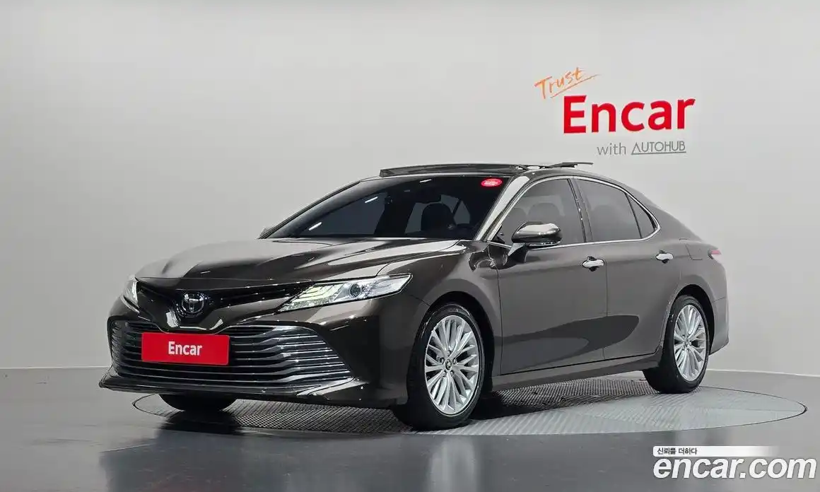 Toyota Camry 2019 2.5 автомат (гидро), фото 1 Toyota Camry 2019 2.5 автомат (гидро), фото 1