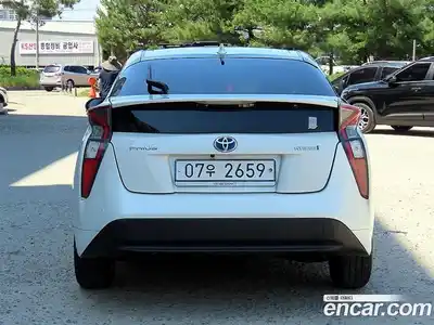 Toyota Prius 2018 1.8 автомат (гидро), миниатюра 4 Toyota Prius 2018 1.8 автомат (гидро), миниатюра 4