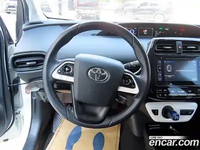 Toyota Prius 2018 1.8 автомат (гидро), миниатюра 8 Toyota Prius 2018 1.8 автомат (гидро), миниатюра 8
