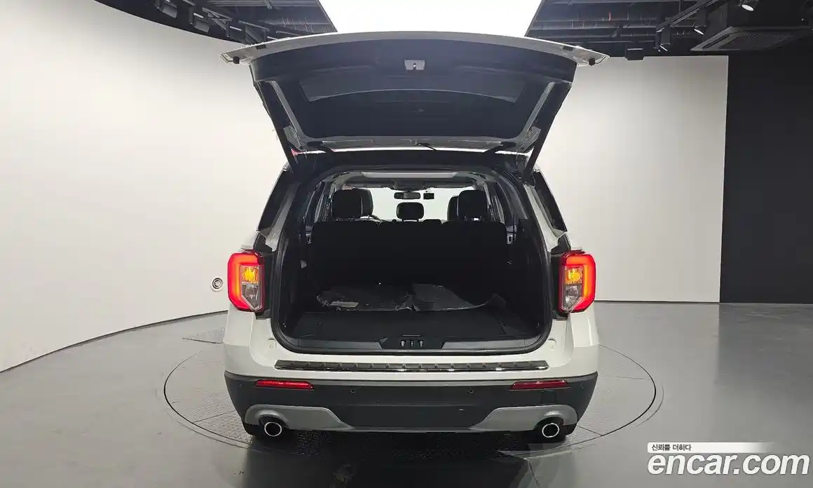 Ford Explorer 2020 2.3 автомат (гидро), фото 26