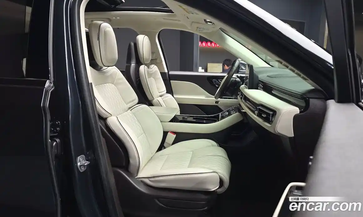 Lincoln Aviator 2021 3.0 автомат (гидро), фото 11 Lincoln Aviator 2021 3.0 автомат (гидро), фото 11