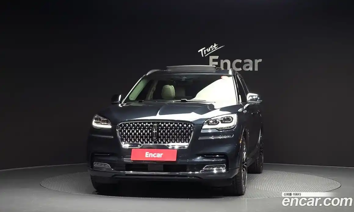 Lincoln Aviator 2021 3.0 автомат (гидро), фото 3 Lincoln Aviator 2021 3.0 автомат (гидро), фото 3
