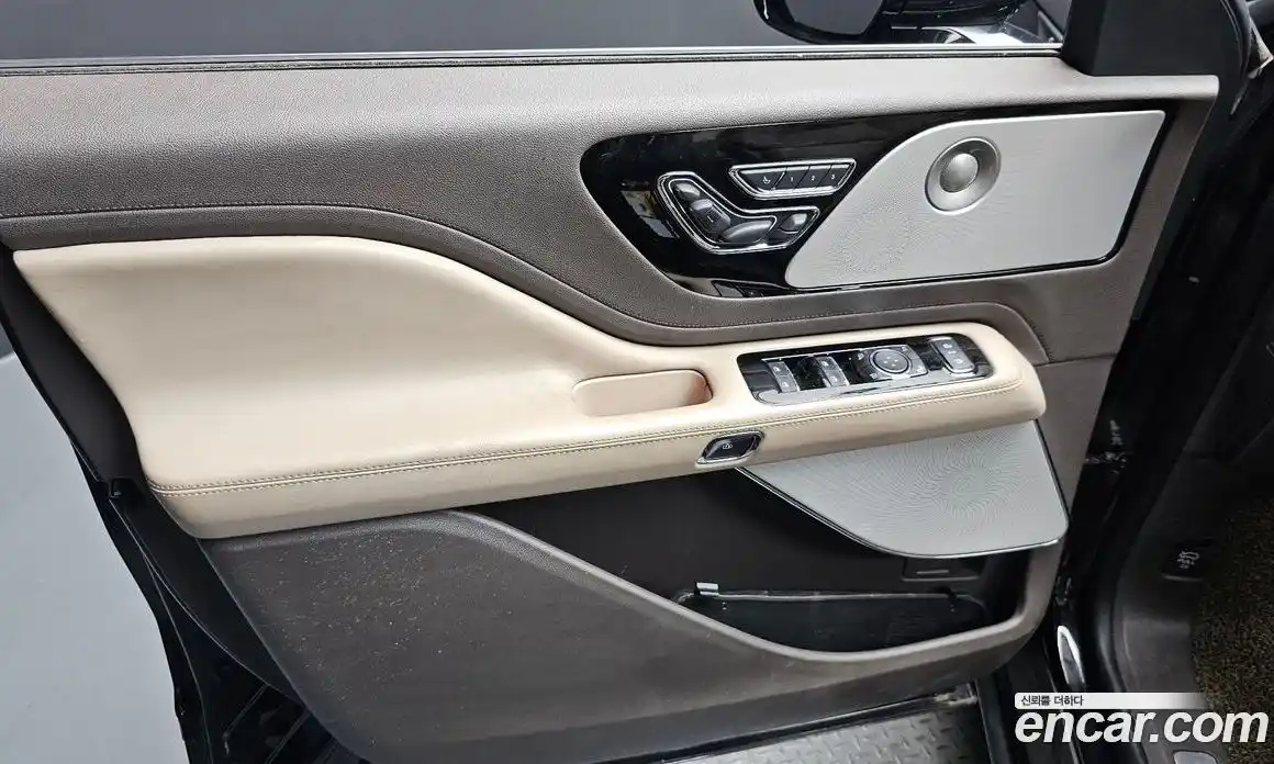 Lincoln Aviator 2021 3.0 автомат (гидро), фото 14 Lincoln Aviator 2021 3.0 автомат (гидро), фото 14