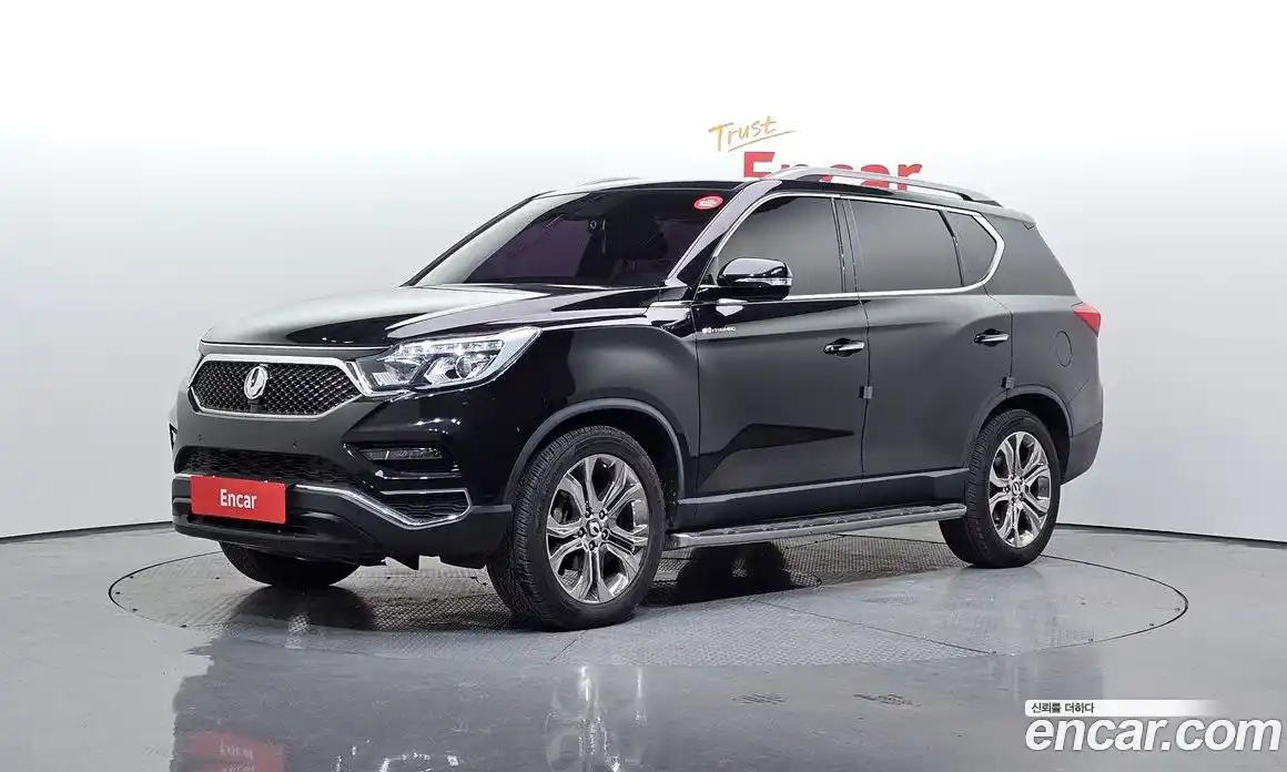SsangYong Rexton 2018 2.2 автомат (гидро), фото 1