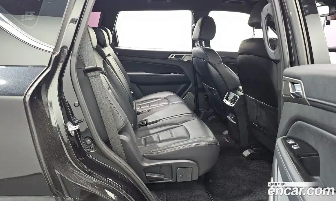 SsangYong Rexton 2018 2.2 автомат (гидро), фото 12