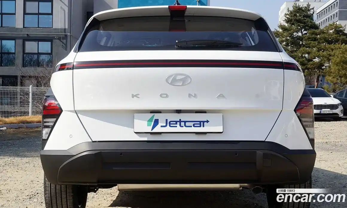 Hyundai Kona 2026 1.6 автомат (гидро), фото 3