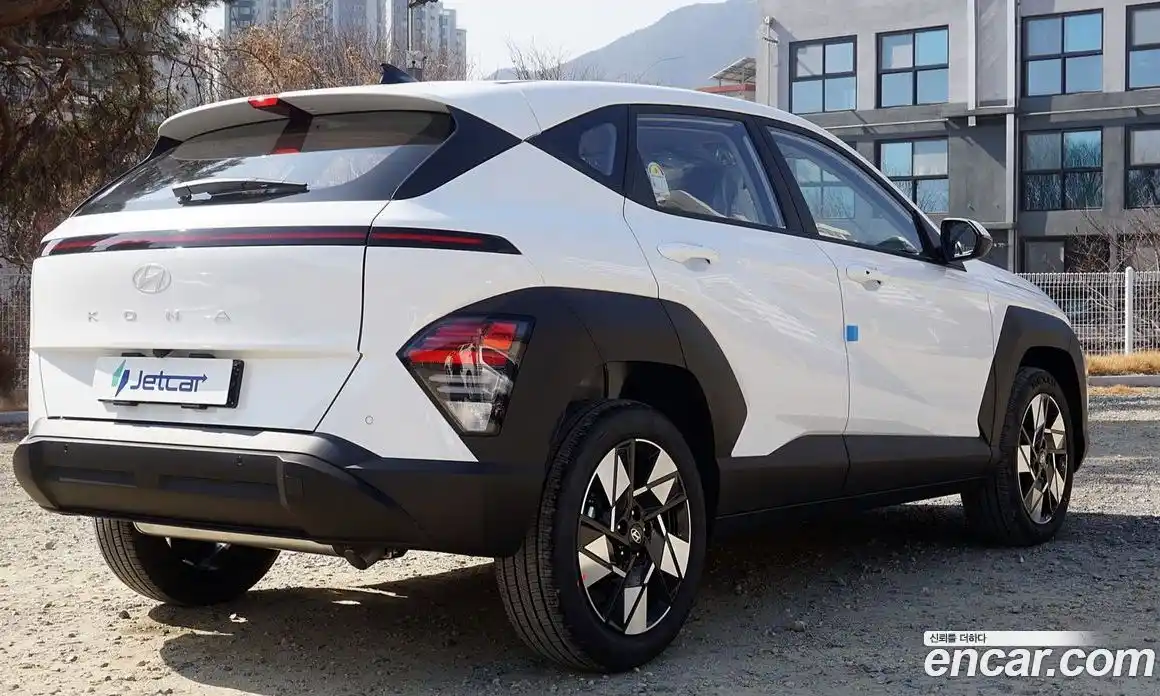 Hyundai Kona 2026 1.6 автомат (гидро), фото 4