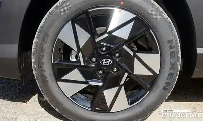 Hyundai Kona 2026 1.6 автомат (гидро), миниатюра 8