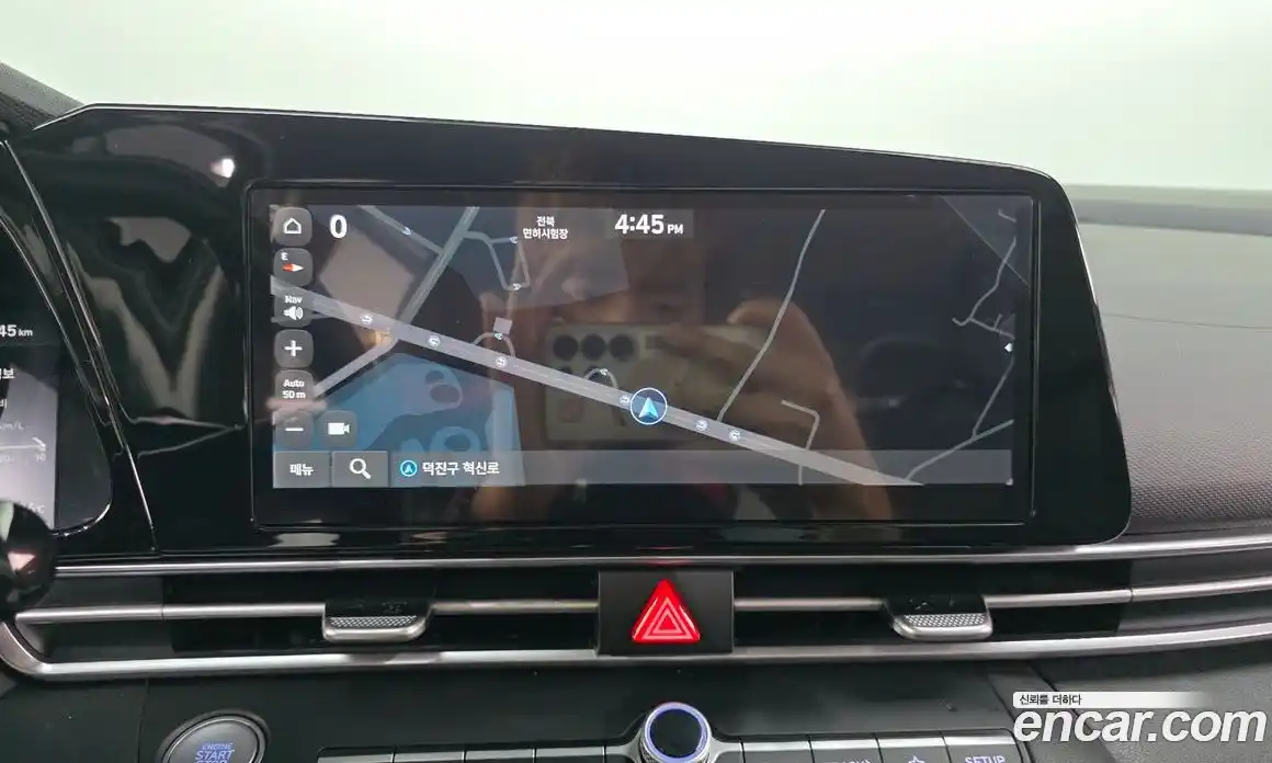 Hyundai Avante 2022 1.6 автомат (гидро), фото 28