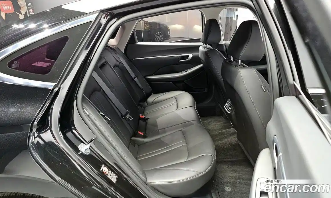 Hyundai Sonata 2020 2.0 автомат (гидро), фото 16
