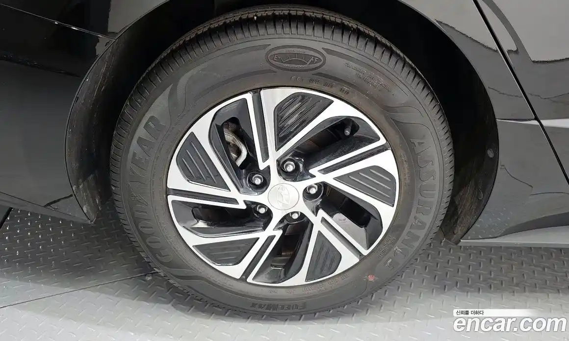 Hyundai Sonata 2020 2.0 автомат (гидро), фото 5