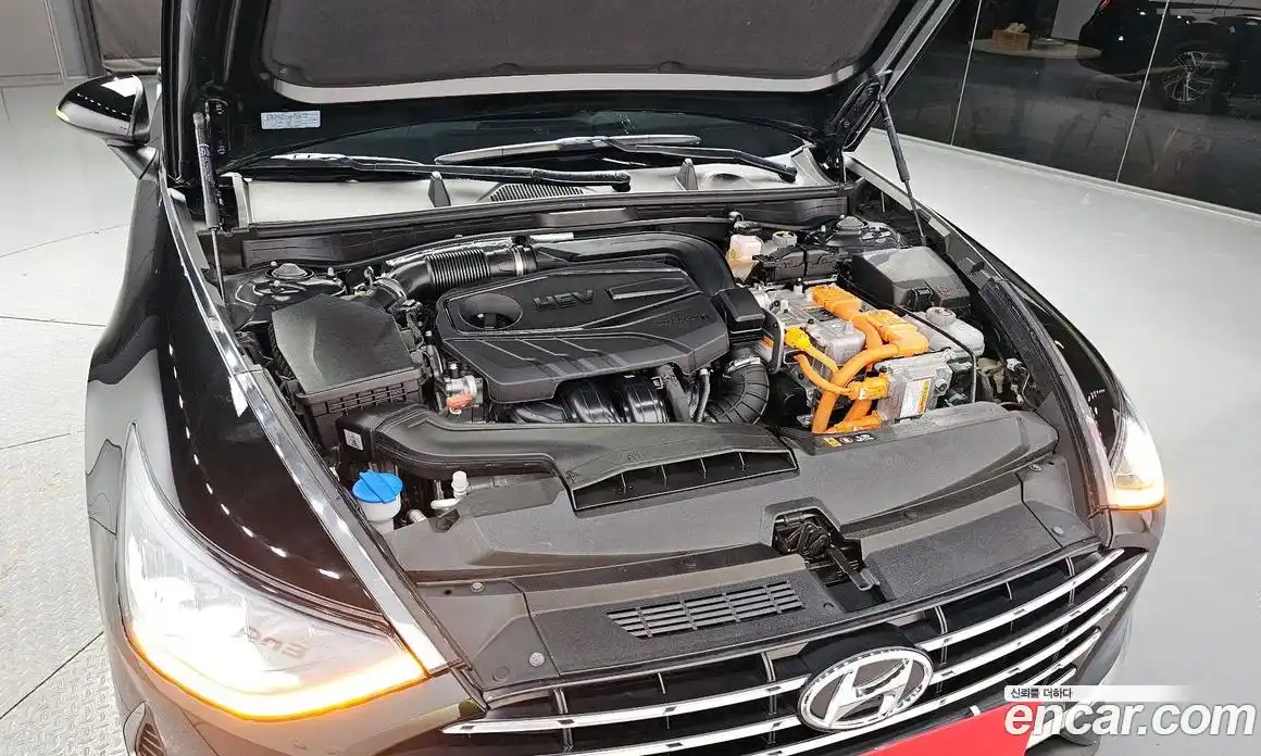 Hyundai Sonata 2020 2.0 автомат (гидро), фото 6
