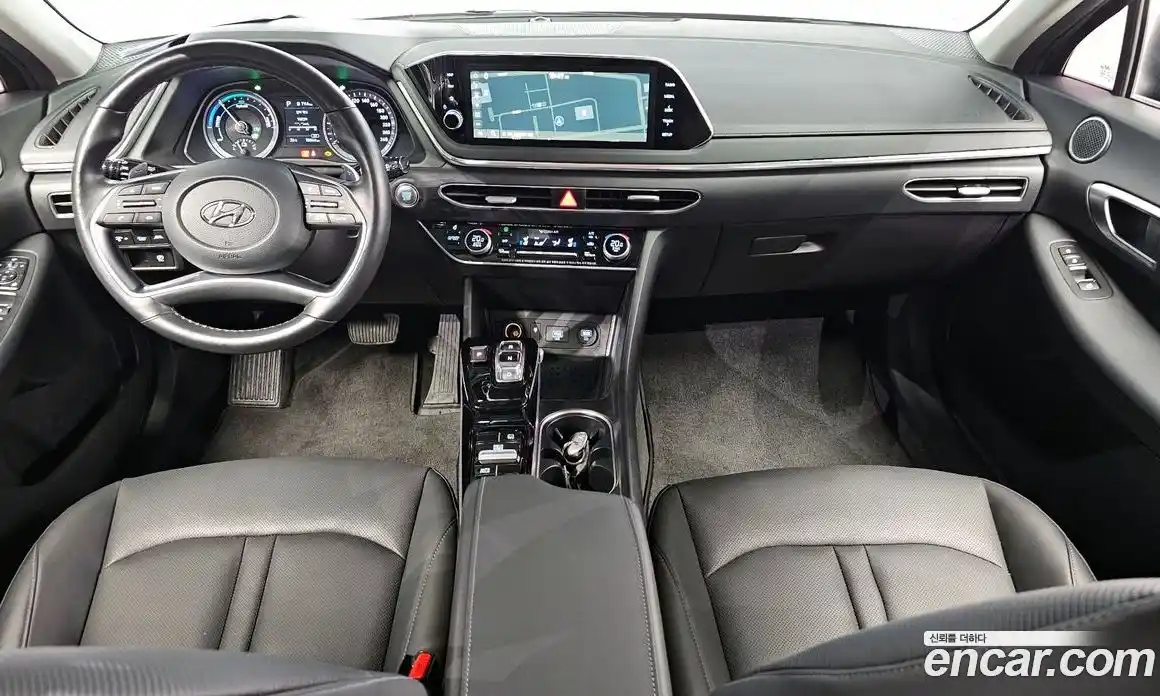 Hyundai Sonata 2020 2.0 автомат (гидро), фото 10