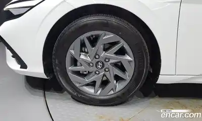 Hyundai Avante 2025 1.6 автомат (гидро), миниатюра 5