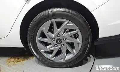 Hyundai Avante 2025 1.6 автомат (гидро), миниатюра 7