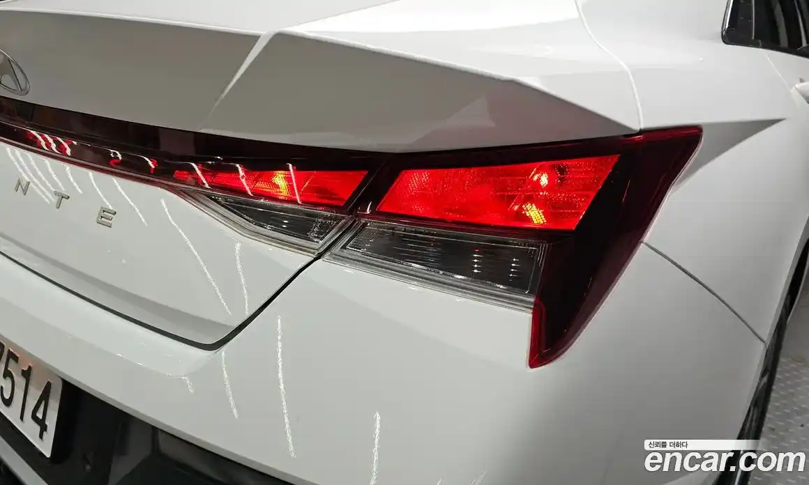 Hyundai Avante 2025 1.6 автомат (гидро), фото 9