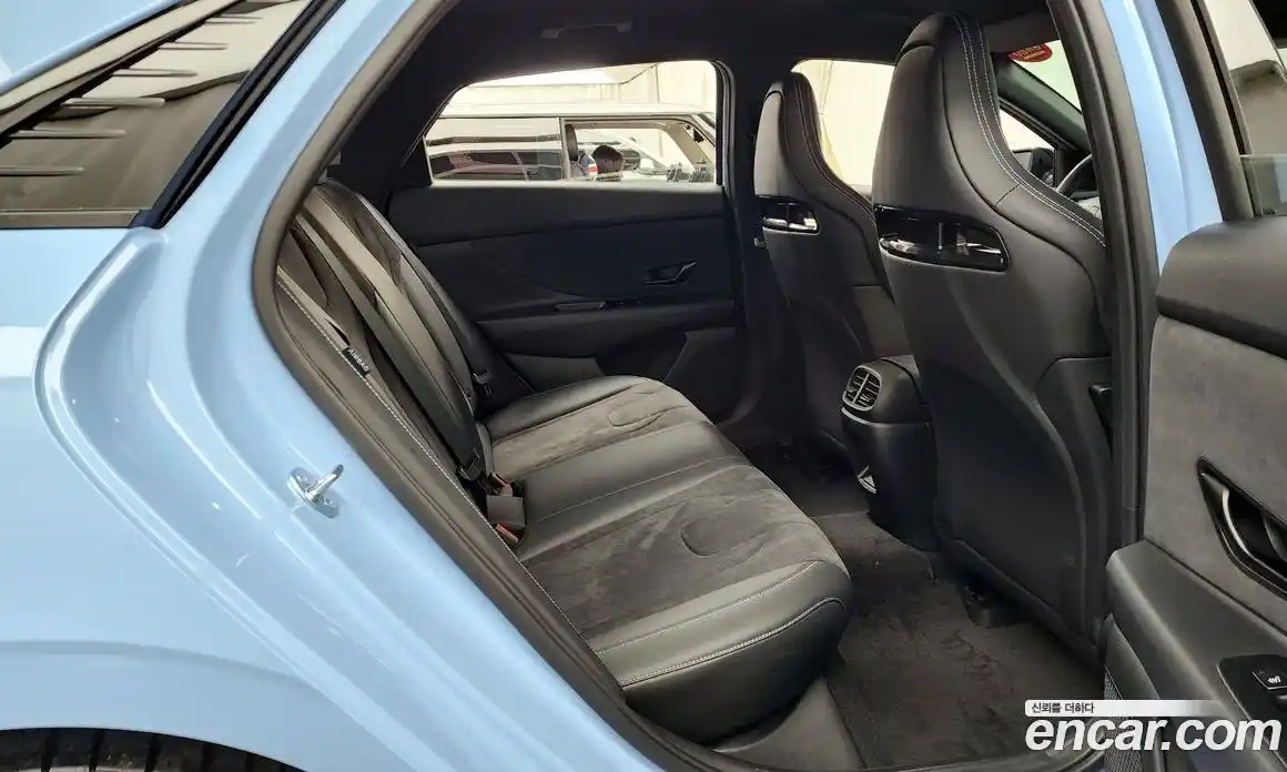 Hyundai Avante 2025 2.0 автомат (гидро), фото 12