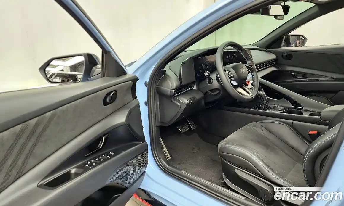 Hyundai Avante 2025 2.0 автомат (гидро), фото 10
