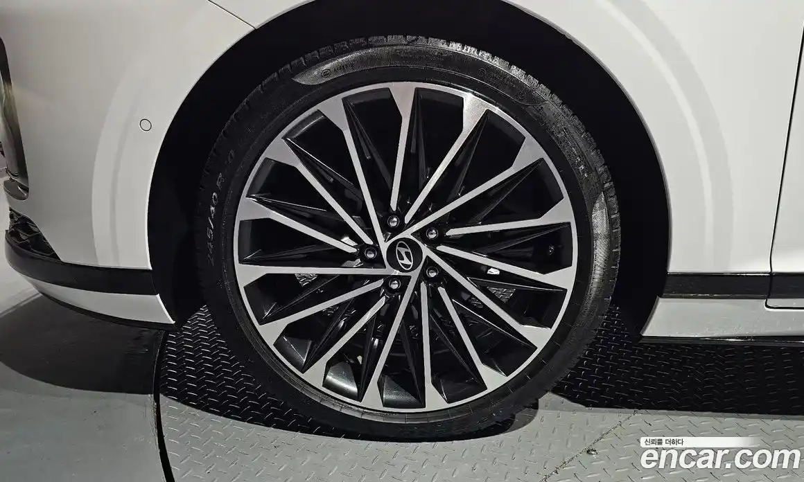 Hyundai Grandeur 2024 1.6 автомат (гидро), фото 5