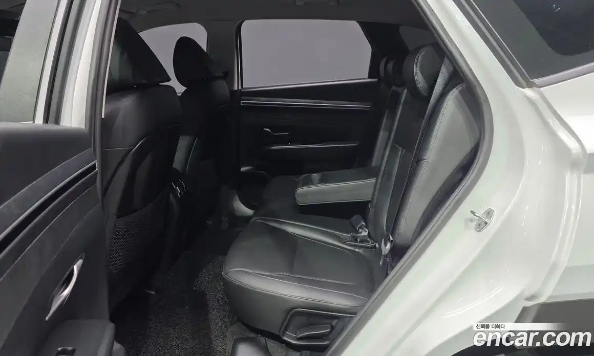 Hyundai Tucson 2021 1.6 автомат (гидро), фото 16