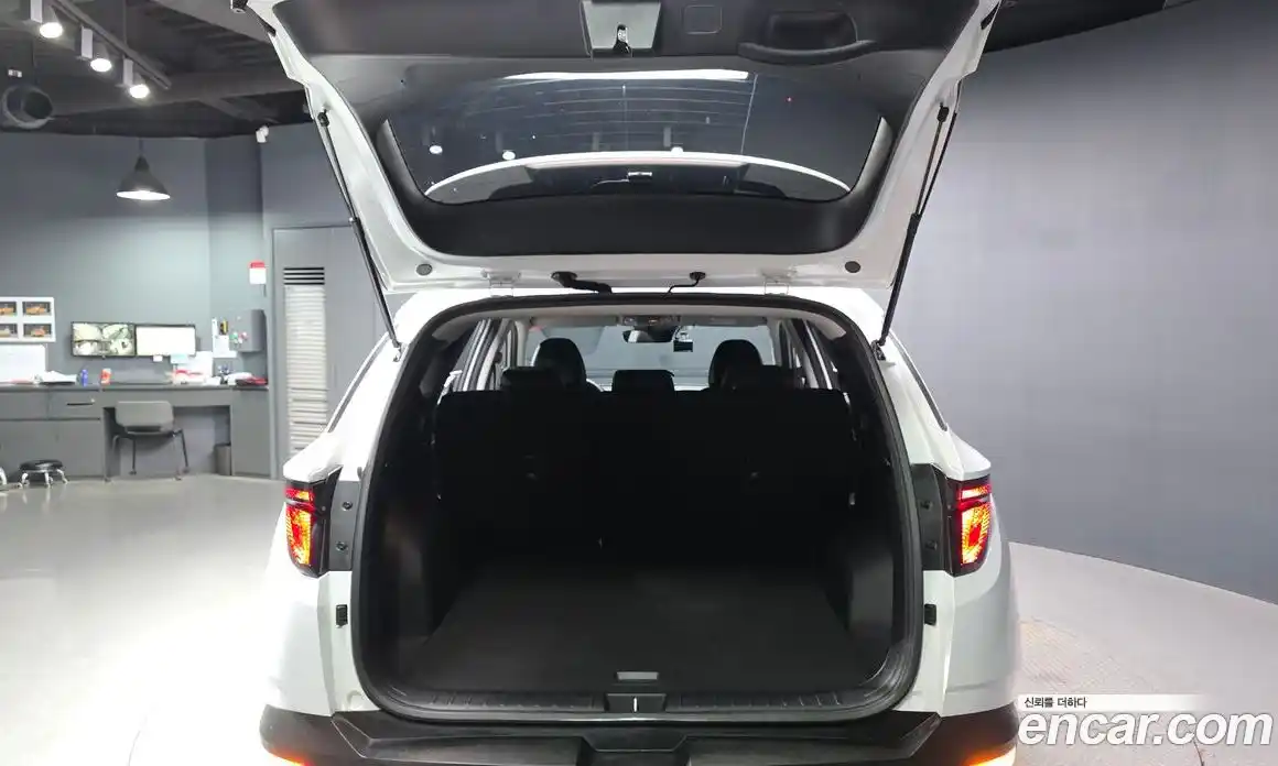 Hyundai Tucson 2021 1.6 автомат (гидро), фото 26