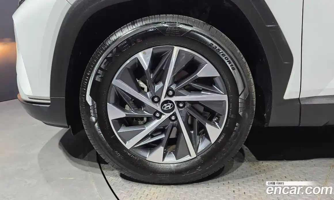 Hyundai Tucson 2021 1.6 автомат (гидро), фото 5